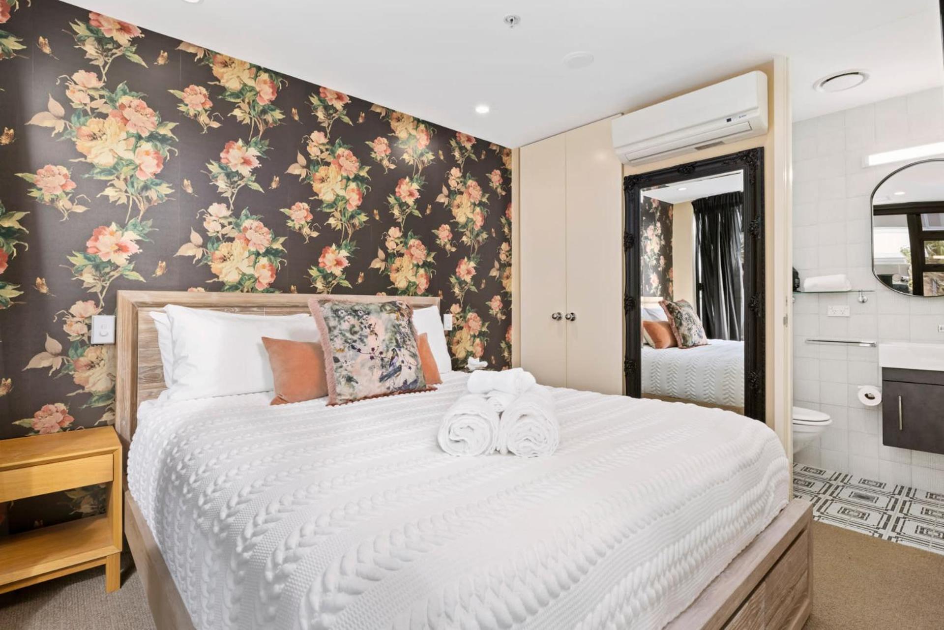 Marvelous Downtown Apartment Moments From Main Beach With Heated Pool, Gym And Parking เมาท์มองานุย ภายนอก รูปภาพ