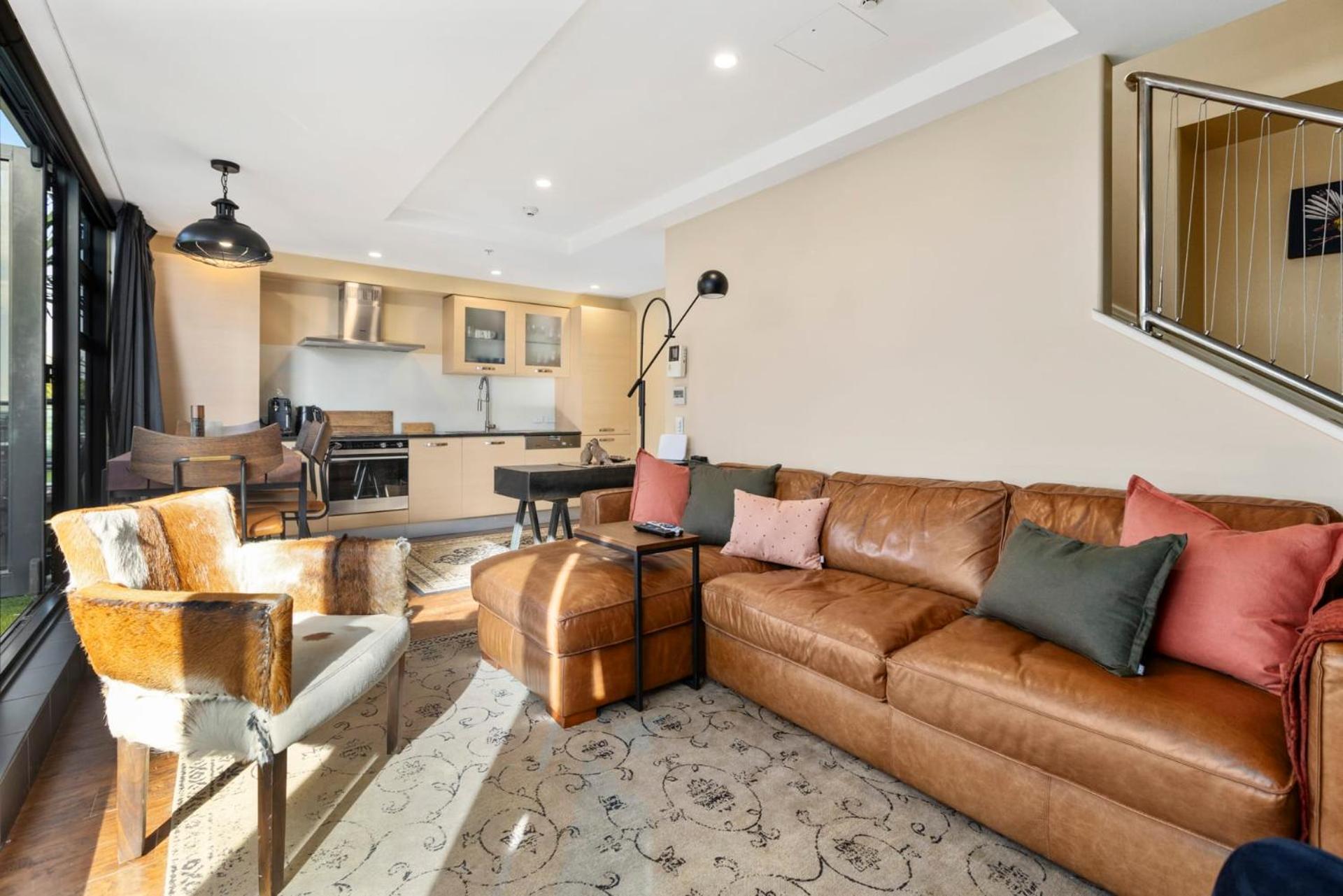 Marvelous Downtown Apartment Moments From Main Beach With Heated Pool, Gym And Parking เมาท์มองานุย ภายนอก รูปภาพ
